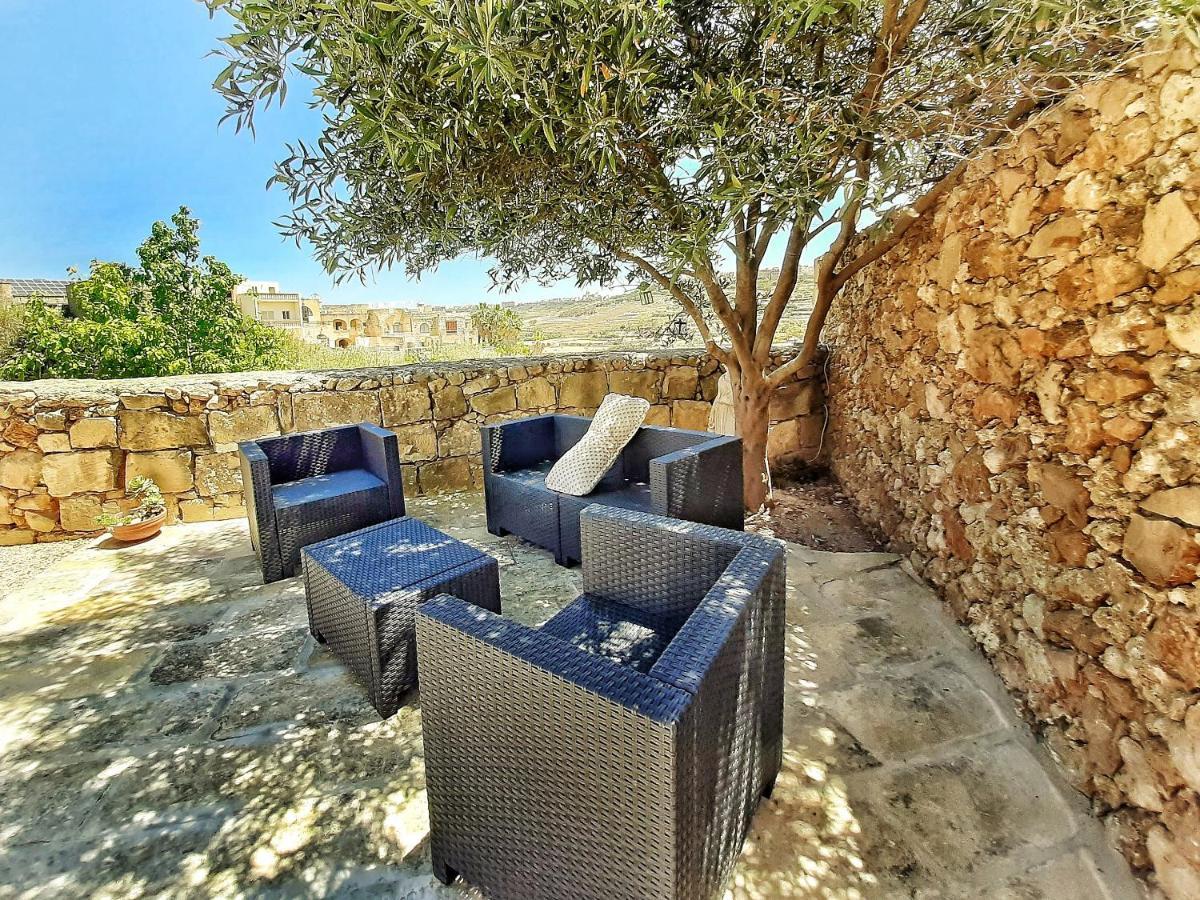 Blossom Farmhouses Għasri Eksteriør billede